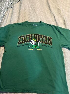 Zach Bryan Notre Dame T-Shirt X-Large Adult ND Irish 2025 Concert